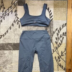 Set Active Cloudform Blue Sports Bra & Leggings Set